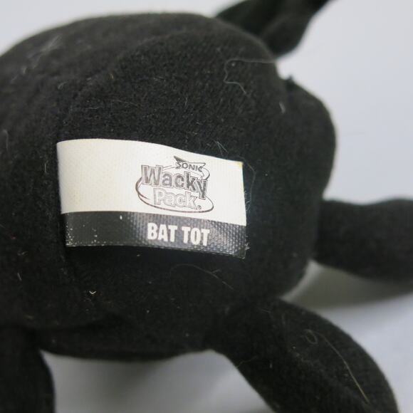 Sonic Drive In Halloween Set Tot Toys Kitty Bat Pumpkin Tots Wacky Pack 2008 - Picture 5 of 12